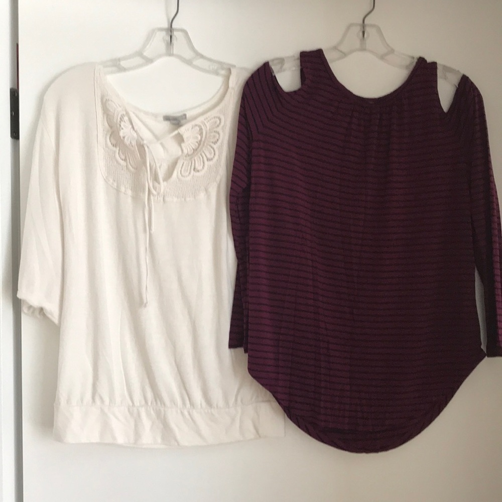 👚 2 Old Navy shirts 👚